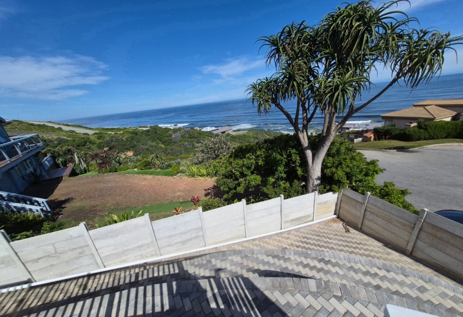 5 Bedroom Property for Sale in Dana Bay Western Cape